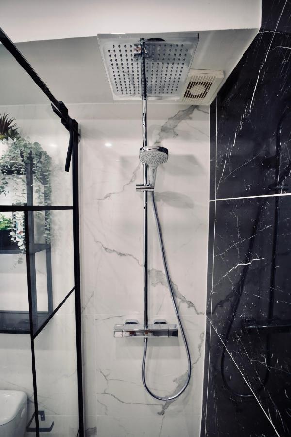 NEW ! Superbe Studio Vieux Nice - Climatisé Exterior foto